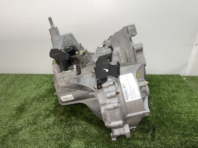 Caixa de Mudança montada (caixa mecânica de velocidades) 4S7R7002AA FORD