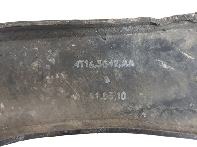Braço oscilante inferior direito de suspensão dianteira 4T163042AA FORD