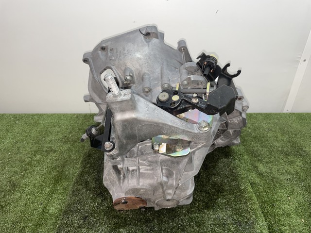 Caixa de Mudança montada (caixa mecânica de velocidades) 4X4R7002AA JAGUAR