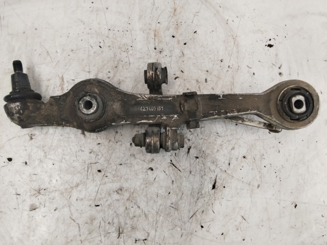 Braço oscilante inferior esquerdo/direito de suspensão dianteira 4Z7407151 VAG