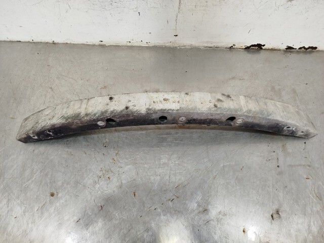 Reforçador do pára-choque dianteiro para Audi A6 4BH