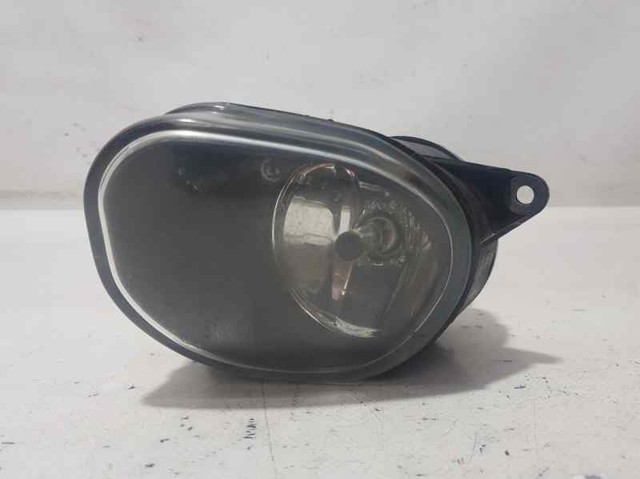 Luzes de nevoeiro esquerdas 4Z7941699 VAG