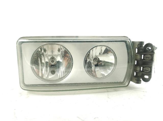 Luz direita 504020189 IVECO