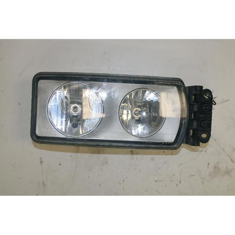 Luz direita 504020189 IVECO