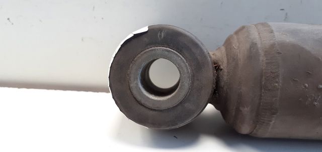 Amortecedor traseiro 504039594 IVECO