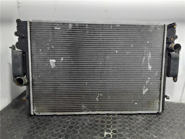 Radiador de esfriamento de motor 504084141 IVECO