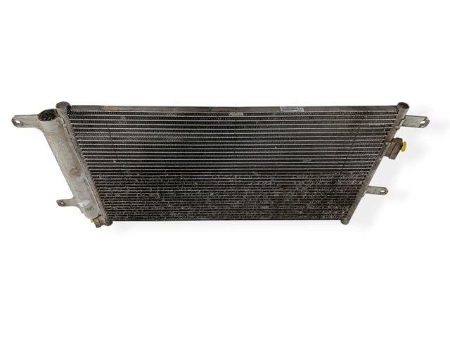 Radiador de aparelho de ar condicionado 504084147 IVECO