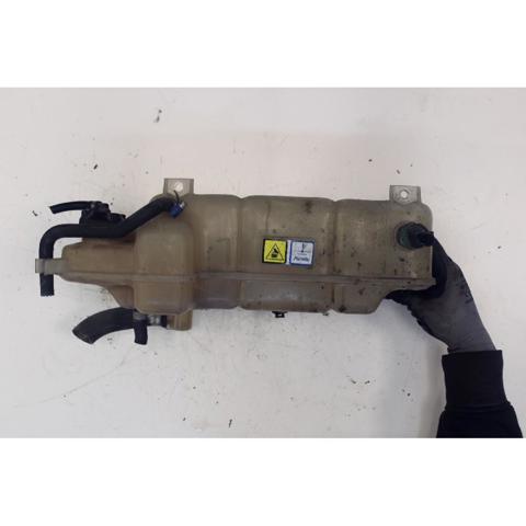 Tanque de expansão do sistema de esfriamento 504136607 IVECO