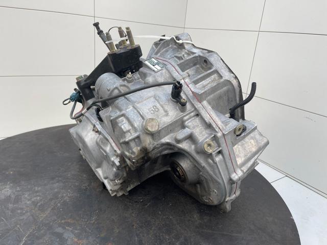 para KIA Carnival I (UP)