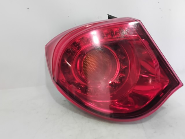 Lanterna traseira esquerda externa 50513613 FIAT