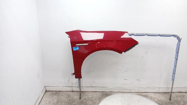 Pára-lama dianteiro direito para Alfa Romeo Giulietta 940