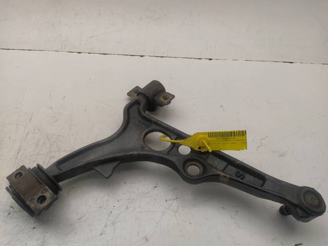 Braço oscilante inferior esquerdo de suspensão dianteira 50521046 FIAT