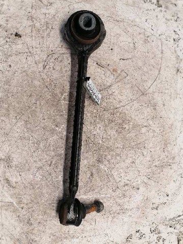 Braço oscilante inferior esquerdo de suspensão dianteira 5070123 CHRYSLER