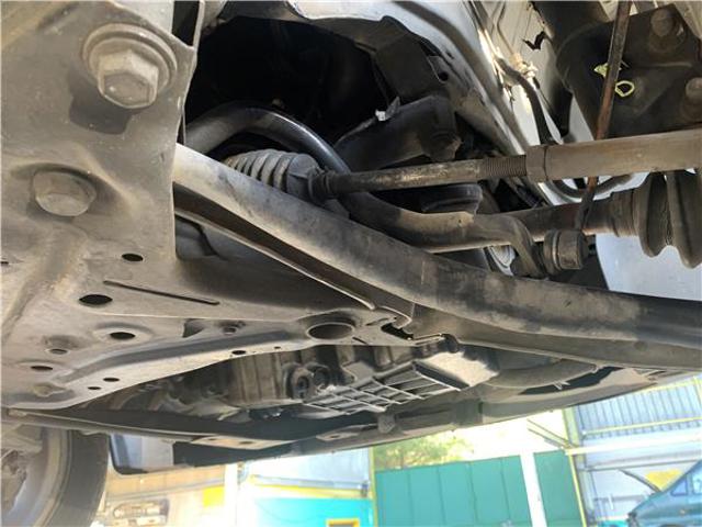 Bucha de estabilizador dianteiro 5105101AA CHRYSLER