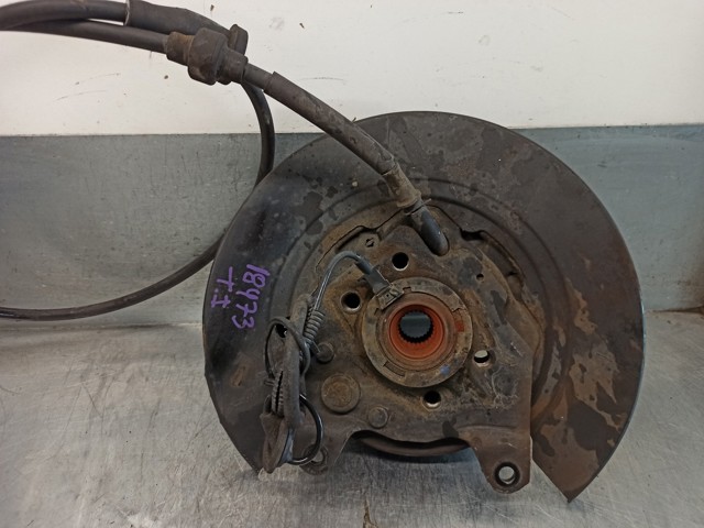 Cubo traseiro 5105770AD CHRYSLER