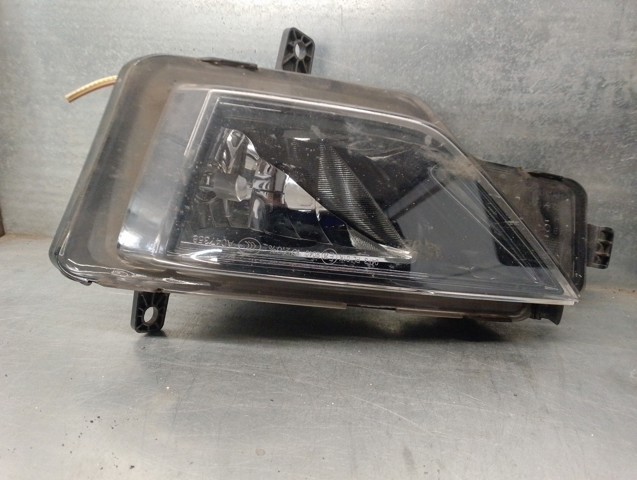 Luzes de nevoeiro esquerdas 510941661B VAG