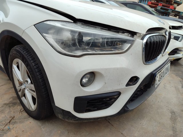 Pára-choque dianteiro para BMW X1 F48