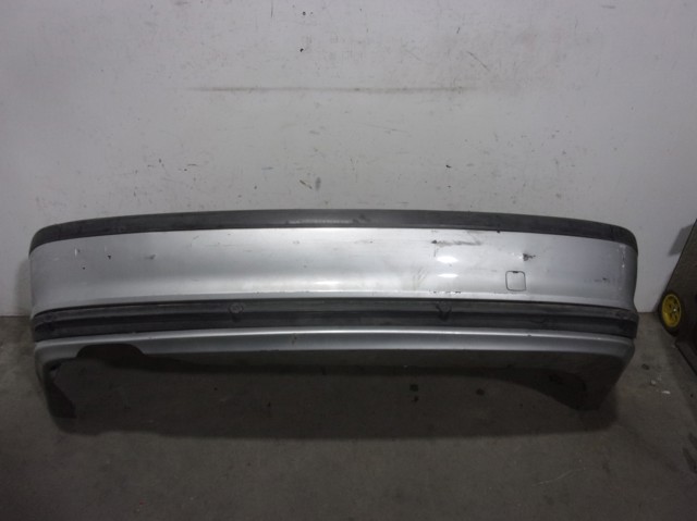 Pára-choque traseiro 51128195310 BMW