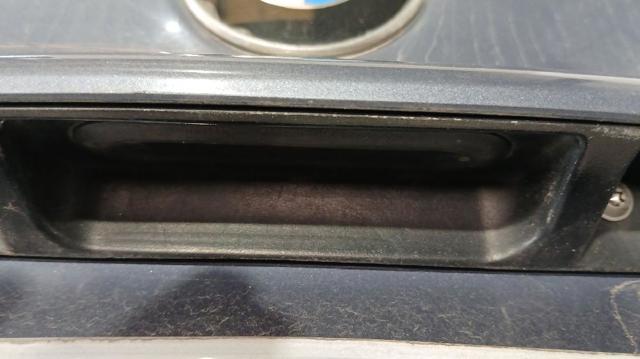 Puxador externo de tampa de porta-malas (de 3ª/5ª porta traseira) 51137171699 BMW