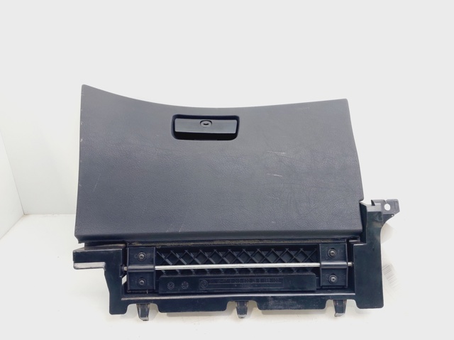 51168196111 BMW