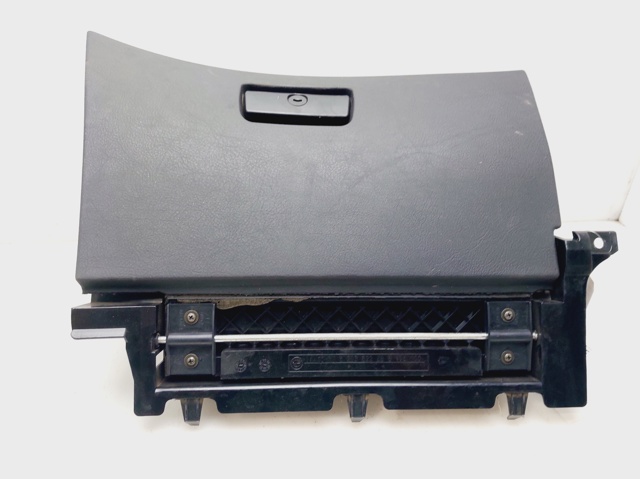 51168196111 BMW