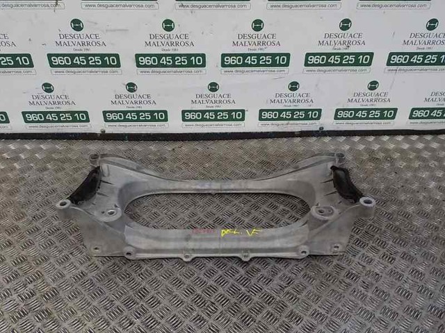 Viga de suspensão dianteira (plataforma veicular) 5120130130 TOYOTA