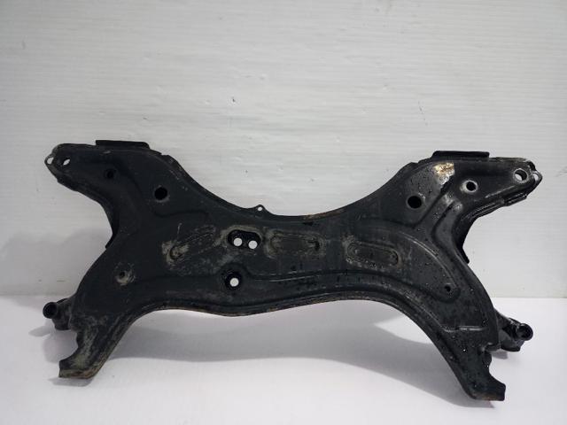 Viga de suspensão dianteira (plataforma veicular) 5120142050 TOYOTA