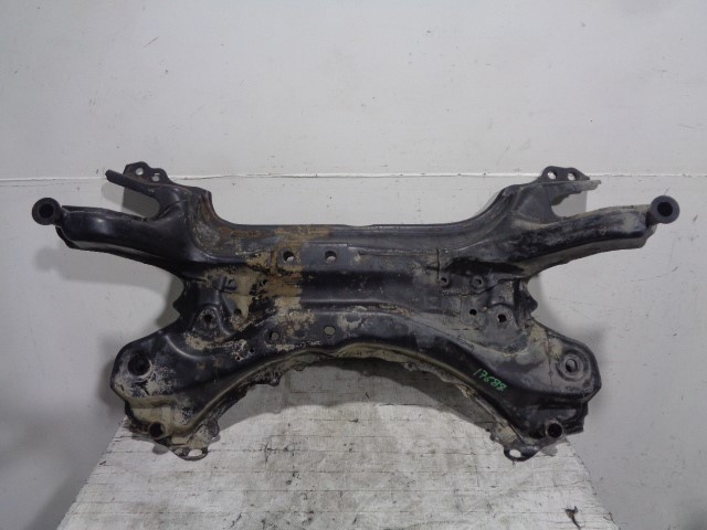 Viga de suspensão dianteira (plataforma veicular) 5120142070 TOYOTA