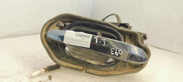 Suporte de maçaneta externa da porta dianteira esquerda 51217199555 BMW