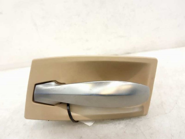 Suporte de maçaneta externa da porta dianteira esquerda 51217199555 BMW