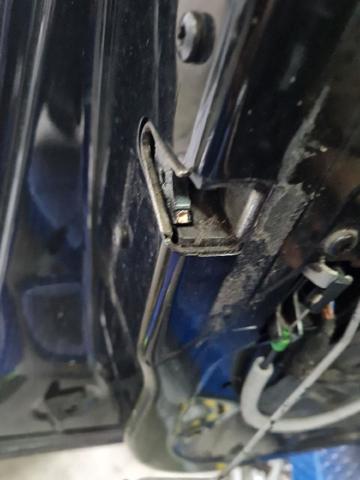 51217202143 BMW