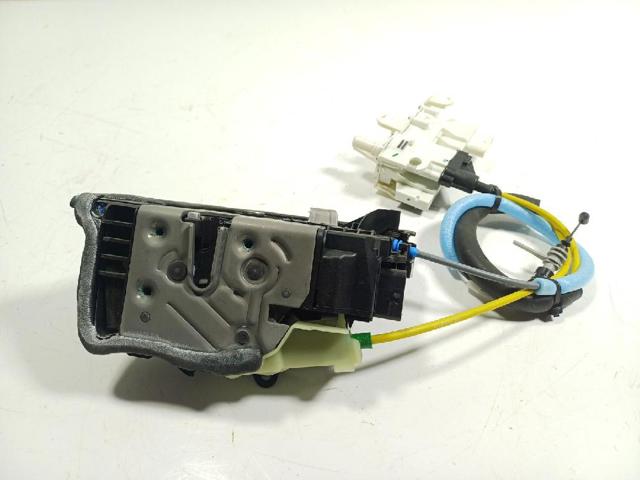 51217477699 BMW