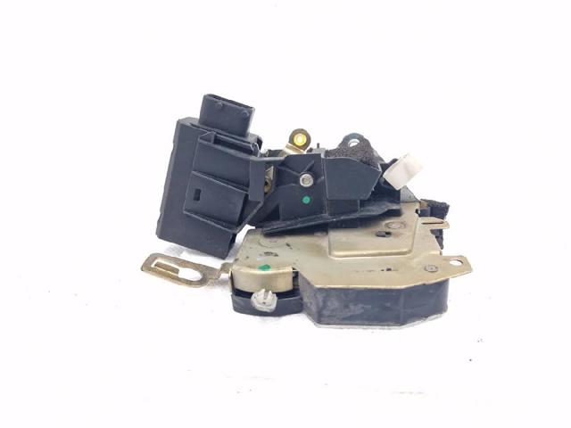 51218122204 BMW