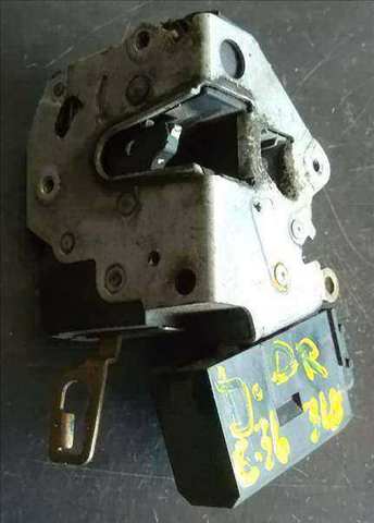 51218122204 BMW