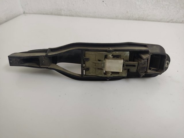 51218216122 BMW