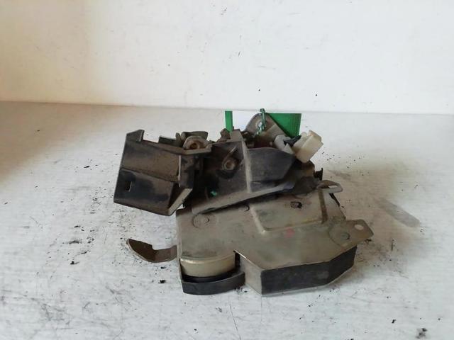 51228122420 BMW