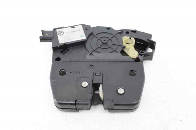 Fecho de tampa de porta-malas (de 3ª/5ª porta traseira) 51247308844 BMW