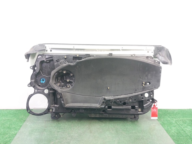 51332756084 BMW