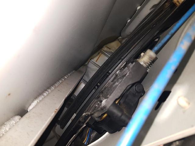 51337281885 BMW