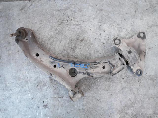 Braço oscilante inferior direito de suspensão dianteira 51350TG5C01 HONDA