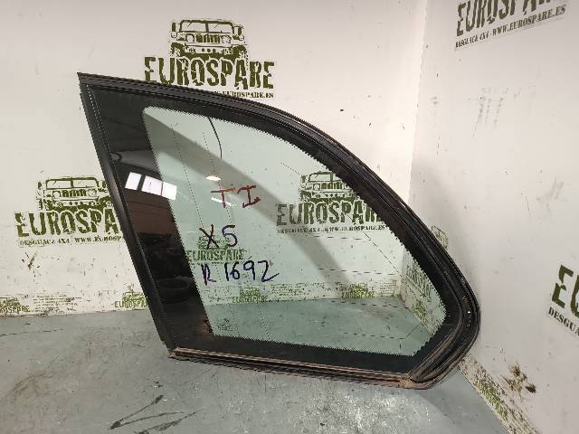 51368402619 BMW