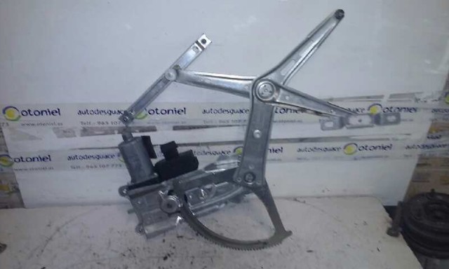 Mecanismo de acionamento de vidro da porta dianteira direita 5140074 OPEL