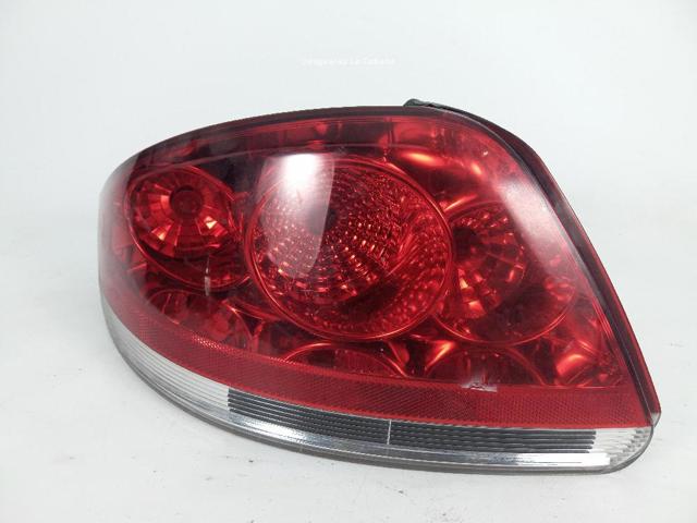 Lanterna traseira esquerda 51753758 FIAT