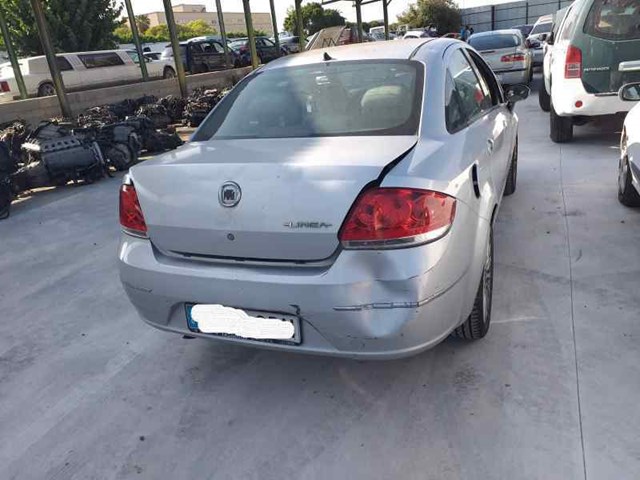 Lanterna traseira esquerda 51753758 FIAT