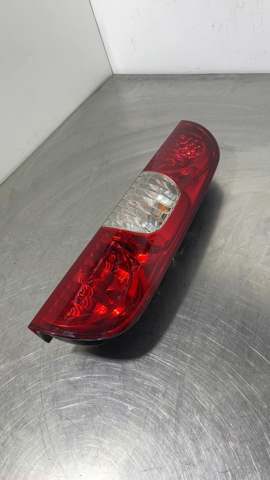 Lanterna traseira direita 51755144 FIAT