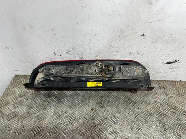 Lanterna traseira esquerda 51755145 FIAT