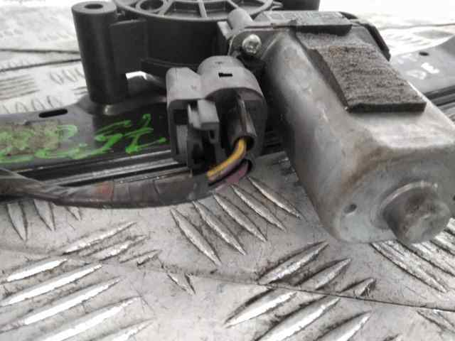 Mecanismo de acionamento de vidro da porta dianteira esquerda 51765575 FIAT