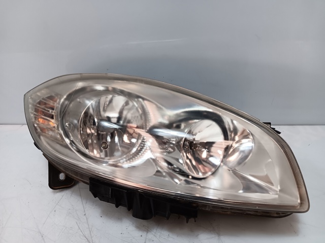 Luz direita 51776317 FIAT
