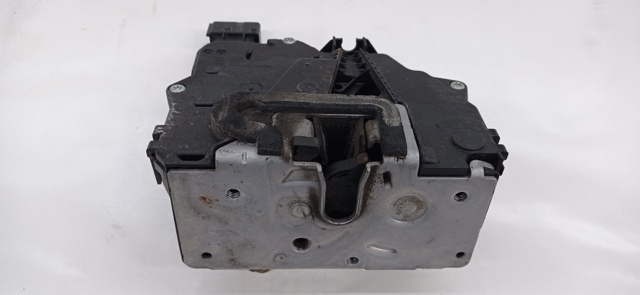 Fecho da porta dianteira esquerda 51797557 FIAT