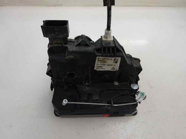 Fecho da porta traseira direita 51797570 FIAT